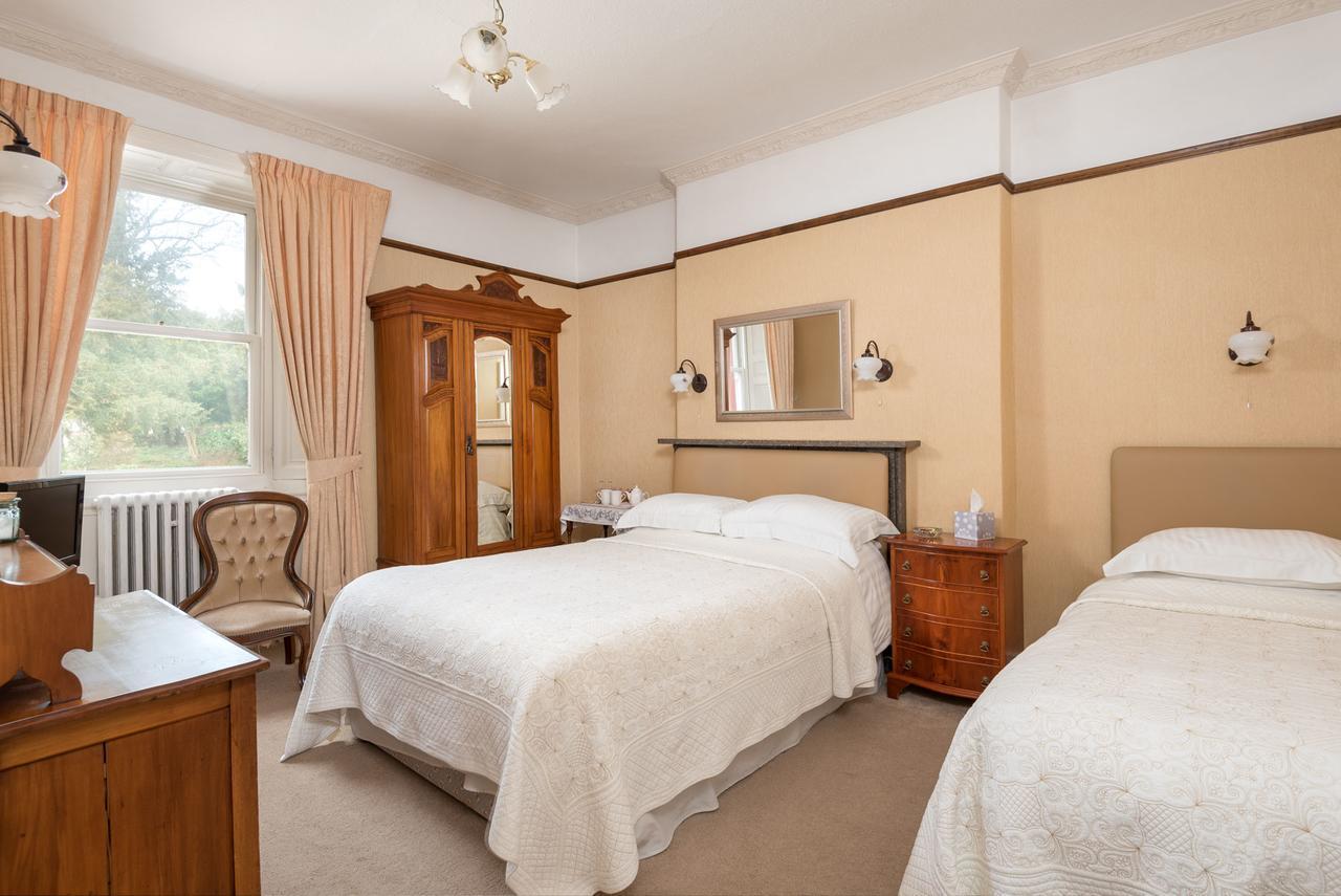 Отель Acorn House Кесвик Экстерьер фото